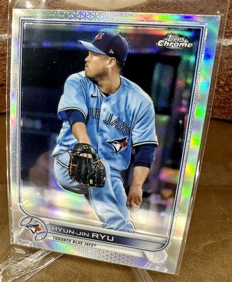 Topps Chrome Refractor Hyun Jin Ryu Toronto Blue Jays