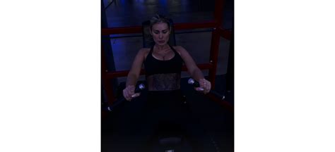 Foto Andressa Urach Apareceu Em V Deos Treinando Posteriores