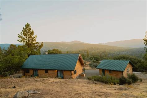 Scenic View Yosemite Cabin by Casa Oso | Discover Yosemite National Park