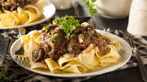 Boeuf Stroganoff Rezept für den edlen Klassiker Koch Mit