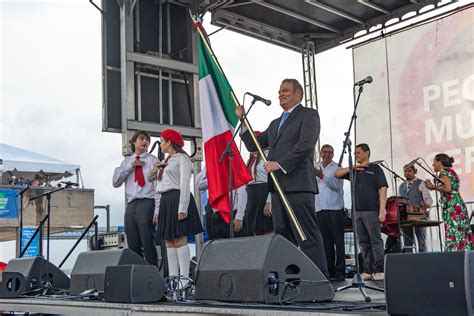 El Grito de Dolores Mexican Independence Day in Philadelphia - WHYY News