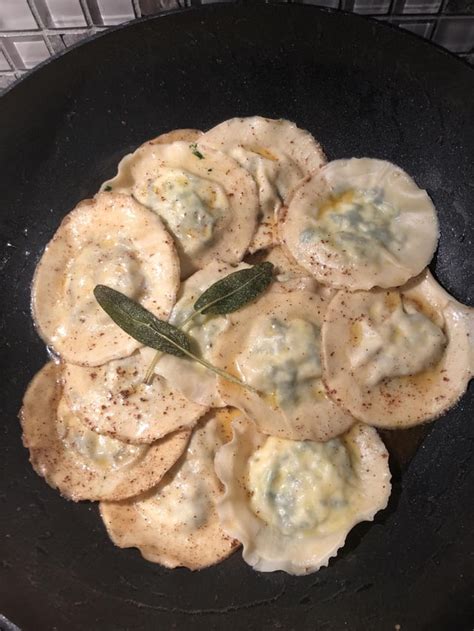 [homemade] Spinach And Ricotta Ravioli W Burnt Butter And Sage Sauce Food