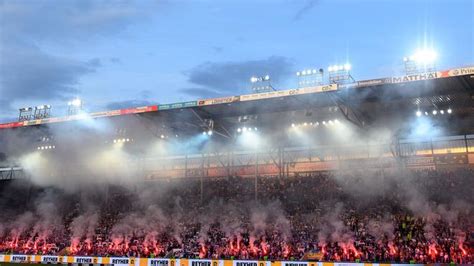 Fußball Sechsstellige Strafe für den 1 FC Magdeburg ZEIT ONLINE