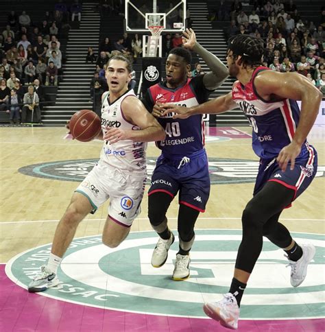 Basket Ball Pro B Les R Actions Apr S Boulazac Nantes