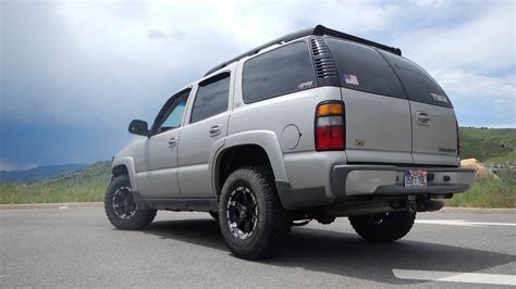 2004 Chevy Tahoe Z71 Tire Size