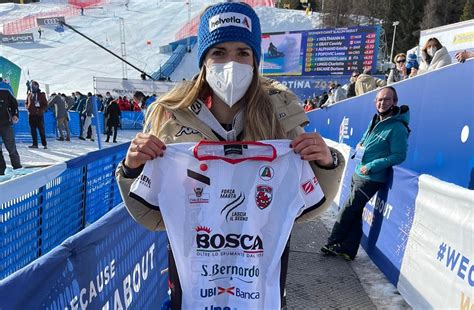 La Bosca San Bernardo Cuneo Omaggia Marta Bassino Campionessa Di Sci