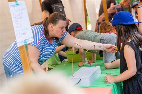 Erzieher w m d für unseren integrativen Schulhort Villa Comenius e V