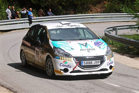 Albert Orriols I Llu S Pujolar Skoda Fabia R Senduen El Triomf Al