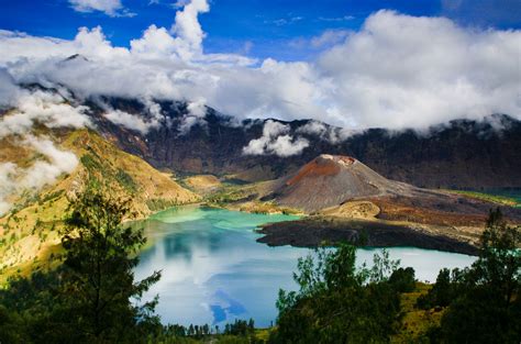 1 Rinjani Mountain Nusa Tenggara Barat Indonesia