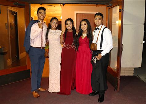 Photo Gallery Prom 2017