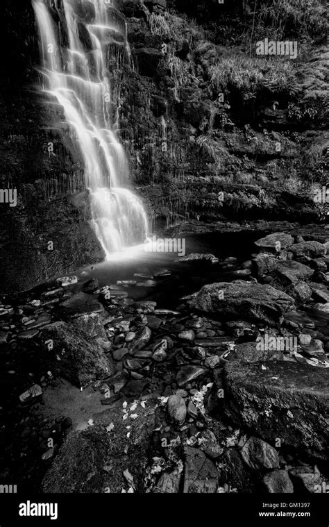 Middle Black Clough Waterfall Peak District Stock Photo Alamy