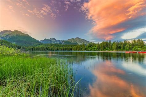 Paisagem de verão perfeita beleza de fundo de viagens idílicas no