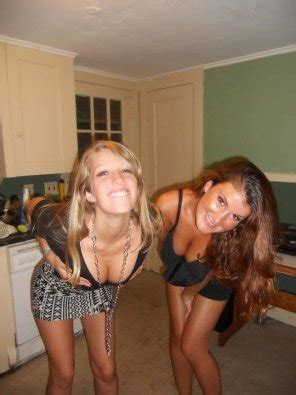 Cleavage Clowns Porn Pic