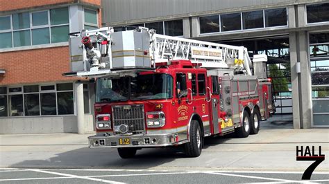 Burnaby Fire Department Ladder Responding Youtube