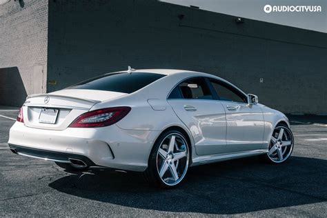 22 AZAD Wheels AZ008 Silver Brushed With Chrome Lip For 2018 Mercedes