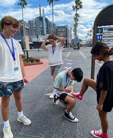 Brady Tristan And Jacob With Fan In Universal Orlando Miranda Liver