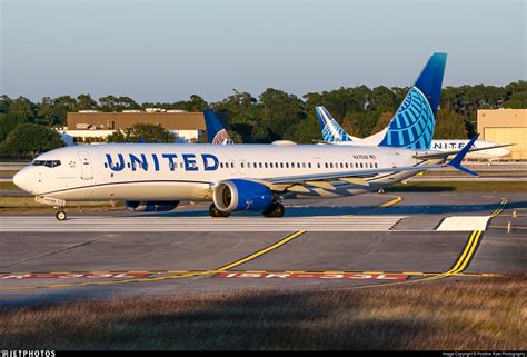 N Boeing Max United Airlines Positive Rate Photography