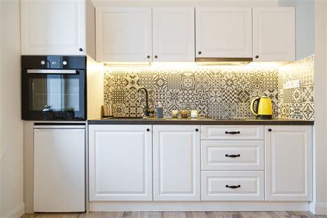Budget-Friendly Tips for Upgrading Kitchen and Bathroom Cabinets - The