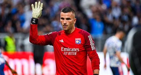 FC Nantes Mercato Mauvaise Nouvelle Pour Anthony Lopes OL