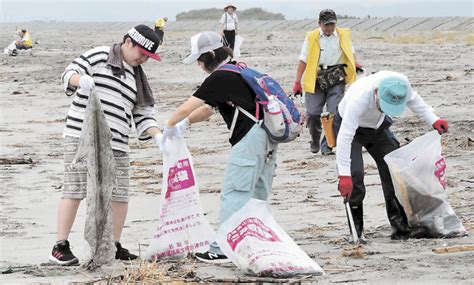 名取・北釜海浜美しく 地元住民ら清掃活動 河北新報オンライン