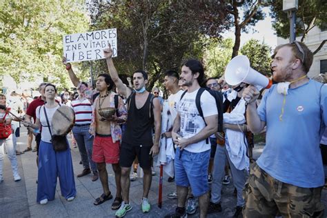 Manifestaci N De Negacionistas En Madrid Los Negacionistas Se