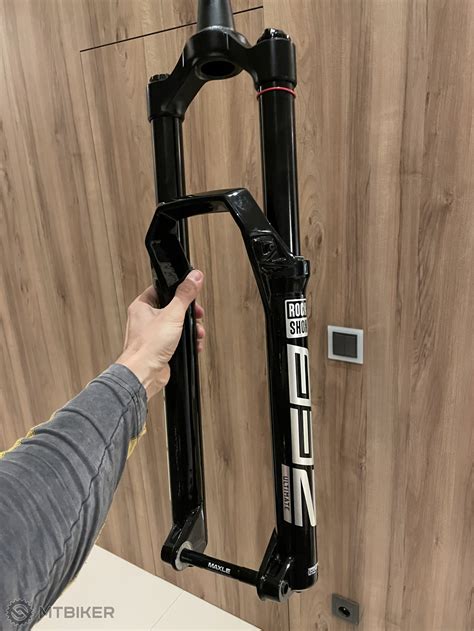 Rock Shox Zeb Ultimate Odpru En Vidlice Na Bicykle Mtbiker Baz R