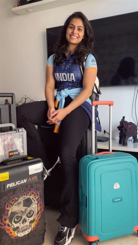 Meet Manu Bhaker India S Shooter Who Clinched Gold Medal In Asian Games