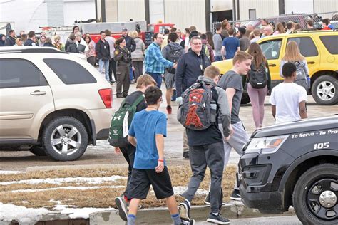 No threat found at Legacy High School | Bismarck | bismarcktribune.com