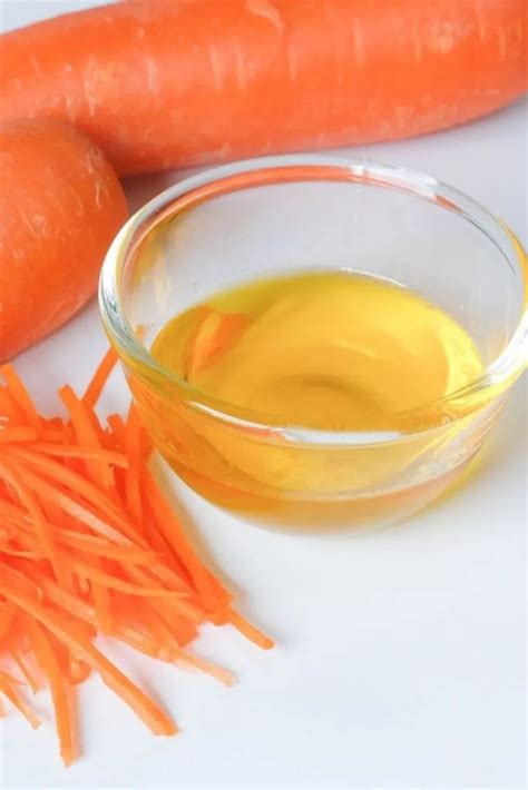 Carrot Seed Oil Benefits For Skin How To Use Where To Buy Diy Recipes Simple Pure Beauty