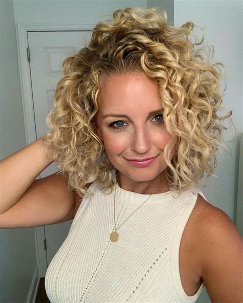 40 Blonde Curly Hair Ideas Trending This Year Short Blonde Curly Hair