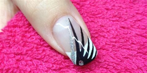 Nail Art French Extra Blanche Histoire Dongles La Rochelle Ile De R