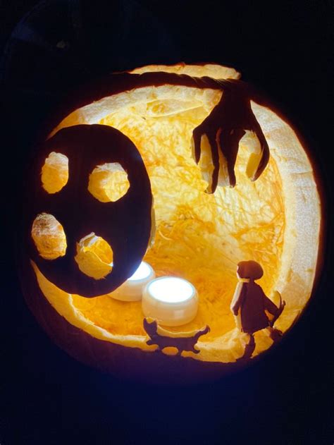 Coraline Pumpkin Carving | Halloween pumpkin designs, Pumpkin carving ...