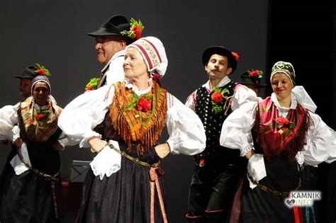 Javni razpis za sofinanciranje folklornih dejavnosti v občini Kamniki v