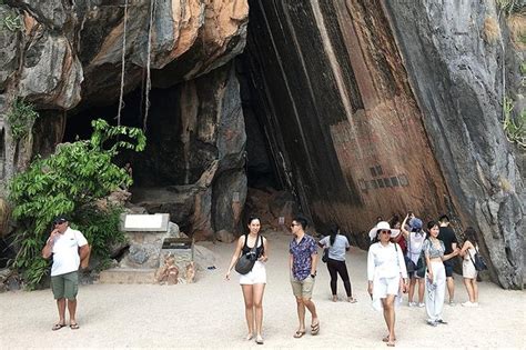 Phang Nga Bay Island-Hopping & Canoeing Day Tour From Phuket