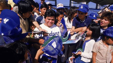 An Appreciation Fernando Valenzuela And Fernandomania The New York Times