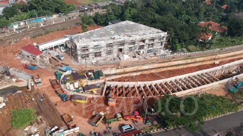 Foto Udara Proyek Underpass Dewi Sartika Depok Mencapai Persen