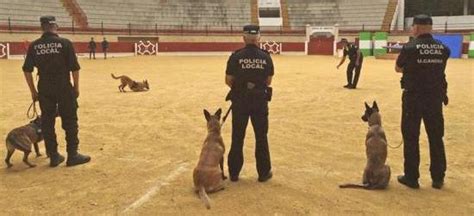 Espalosbarrios Escuela De Policía Local Villa De Los Barrios Mayo 2016