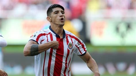 Alan Pulido Lanza Misterioso Mensaje Sobre Su Posible Regreso A Chivas