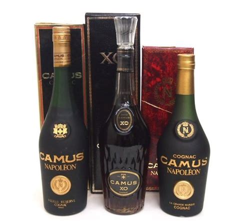 【目立った傷や汚れなし】未開栓 古酒 Camus カミュ 3本セット 700ml 40％ コニャック ナポレオン Xo Cognac