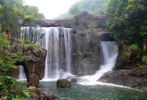 丽水旅游景点推荐山水黄茅尖石门洞新浪新闻