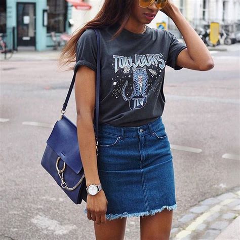 6 Ways To Style A Denim Skirt Her Campus Denim Skirt Outfits