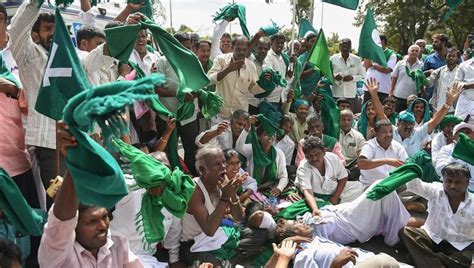 Bjp Backs Karnataka Farmers Stir On Their Demands Latest News India