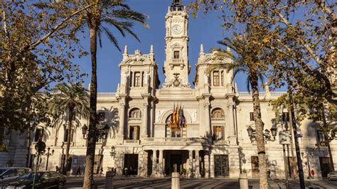 Valencia Tendr Que Indemnizar A Unos Vecinos Por El Ruido De Un Bar