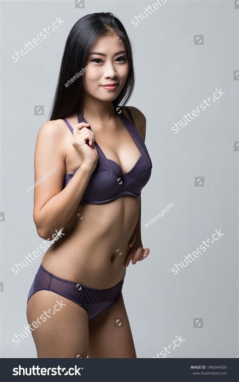 Photo De Stock Sexy Asian Woman Lingerie Shutterstock