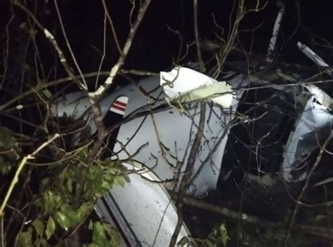 Avião De Pequeno Porte Cai Com 4 Pessoas Em Cuiabá Metrópoles