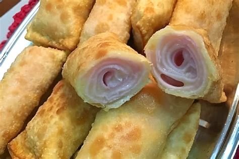 Enroladinho Massa De Pastel De Presunto E Queijo Um Excelente