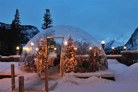 Das Schlosshotel Fairmont Banff Springs Tischt Auf Frontrowsociety