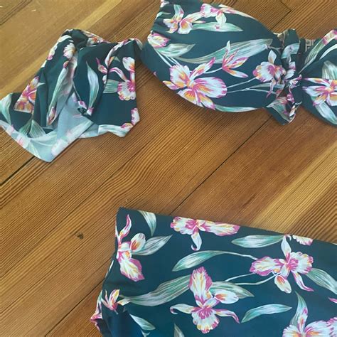 Super Cute Bikini Never Before Worn Gem