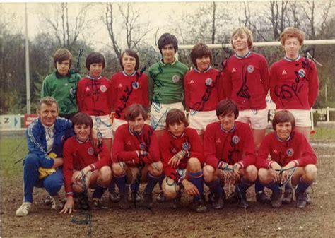 Photo De Classe Minimes 1 De 1972 Psg Copains Davant