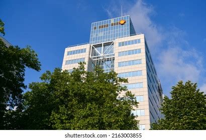 Logo Sign Shell Plc British Publicly Stock Photo 2163003855 | Shutterstock